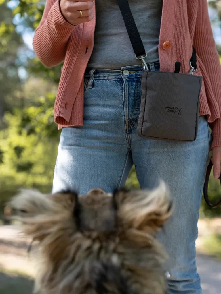 Trendpet Snaxx trainingstasje Grey - The Raven Shop